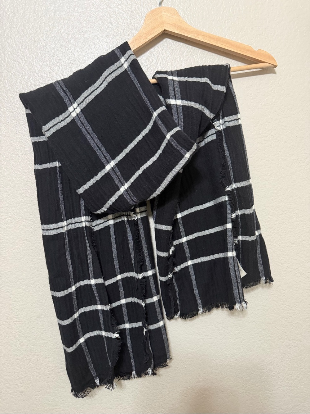 LOFT Black and White Plaid Fringe Scarf Minimalist